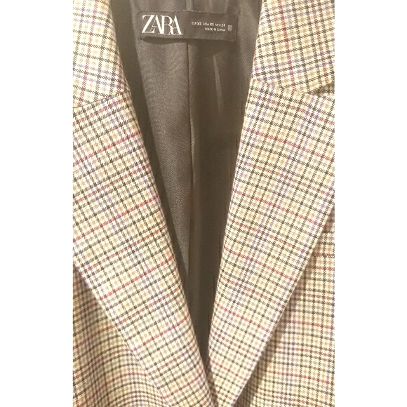 ✨HP✨Zara Chequered Blazer - Picture 3 of 12
